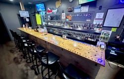 1051 E North Avenue, Flora, IL 62839