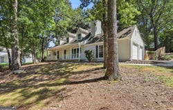 485 Barrington Loop, Roswell, GA 30076