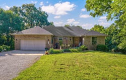 394 Jace Road, Billings, MO 65610