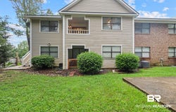 110 5th Street, Daphne, AL 36526