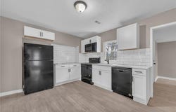 1420 S Appleton Avenue, Independence, MO 64052