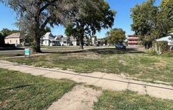 316 W S, Salina, KS 67401