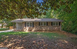 2840 Somerton Drive, Morrow, GA 30260
