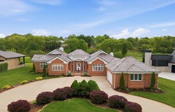5722 S Castlebay Drive, Springfield, MO 65809