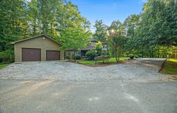 1111 Cherokee Rd, Byrdstown, TN 38549