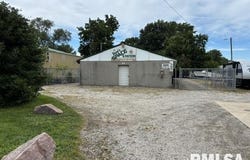 3955 PEORIA Road, Springfield, IL 62707