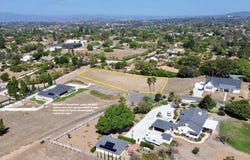 1916 Grey Rabbit Hollow Lane, Fallbrook, CA 92028