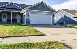 1909 Prairie Pl, Holmen, WI 54636