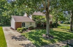480 Maymont Drive, Ballwin, MO 63011