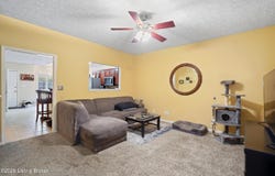 202 Hampton Place Ct, Louisville, KY 40118