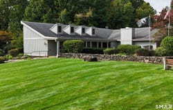 19 Hickory Hill, Southington, CT 06489