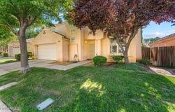 40201 La Cota, Palmdale, CA 93550