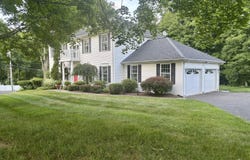 10 Curtis Road, Middlebury, CT 06762