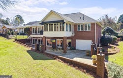 424 Capri Point, Lavonia, GA 30553