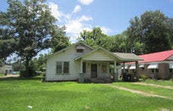 252 E Academy Street, Canton, MS 39046