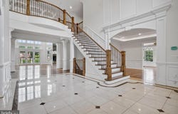 7112 GEORGETOWN PIKE, MCLEAN, VA 22101