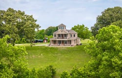 215 SPRINGER Rd, Somerville, TN 38068