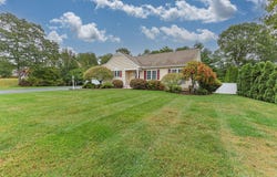 22 Mirasol Drive, Bourne, MA 02532