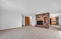 635 NW 8TH Pl, Canby, OR 97013