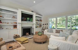 32 White Oak Lane, Westhampton Beach, NY 11978