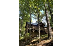266 Springbrook Drive, Franklin, NC 28734