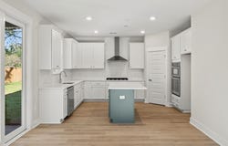 226 Creek Pointe Dr, Moncks Corner, SC 29461