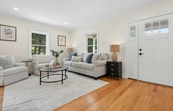 27 Thornell Ave, Walpole, MA 02032