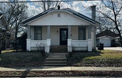 321 Walnut St, PARIS, TN 38242