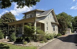 223 W Poplar Street, Elizabethtown, KY 42701