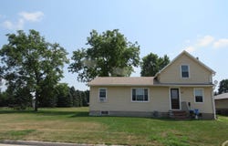 19 4th Ave SE, Pocahontas, IA 50574