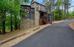 245 Gnarly Maple Trail, Broken Bow, OK 74728