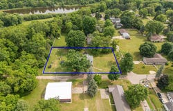 925 E Isham Street, Lyons, MI 48851