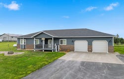 1120 N Rainbow Road, Spearfish, SD 57783