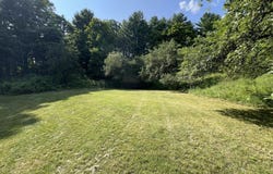 5 Apple St, Stockbridge, MA 01262