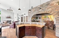 137 PINEVIEW DRIVE, FRONT ROYAL, VA 22630