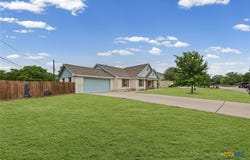 1701 Meadow Lane, Lockhart, TX 78644