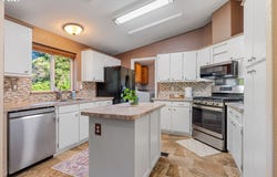 52 COATES Rd, Carson, WA 98610