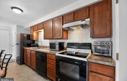 42 CRANBERRY CT, EVESHAM, NJ 08053