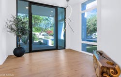 4627 E SANNA Street, Phoenix, AZ 85028