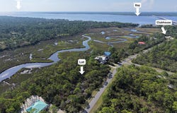 Turtle Creek Ln, Panacea, FL 32346