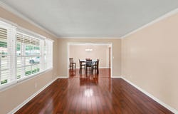 111 Chestnut Ln, Sheffield, AL 35660