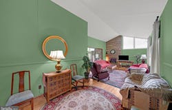 18 DIANE Drive, EWING, NJ 08628