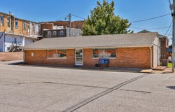 151 W Maple St, Dresden, TN 38225