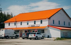 87 U.S. Highway 1, Verona Island, ME 04416