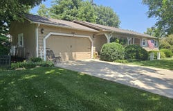 100 Cherry Drive, Mt Vernon, IL 62864