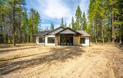 80 Carbonate Ln, Oldtown, ID 83822