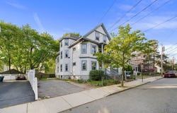 29-31 Victoria St, Somerville, MA 02144