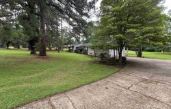 917 Woodcrest Rd, Camden, AR 71701