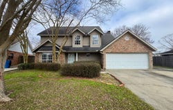 527 Watson, BERWICK, LA 70342