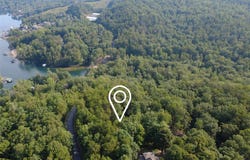122 Teaberry Lane, Sunset, SC 29685